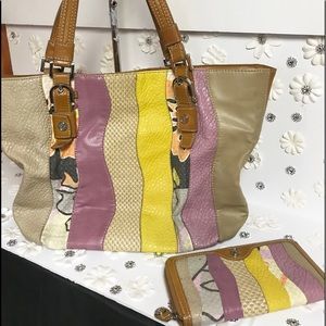 So BOHO Large Relic Tote with Wallet